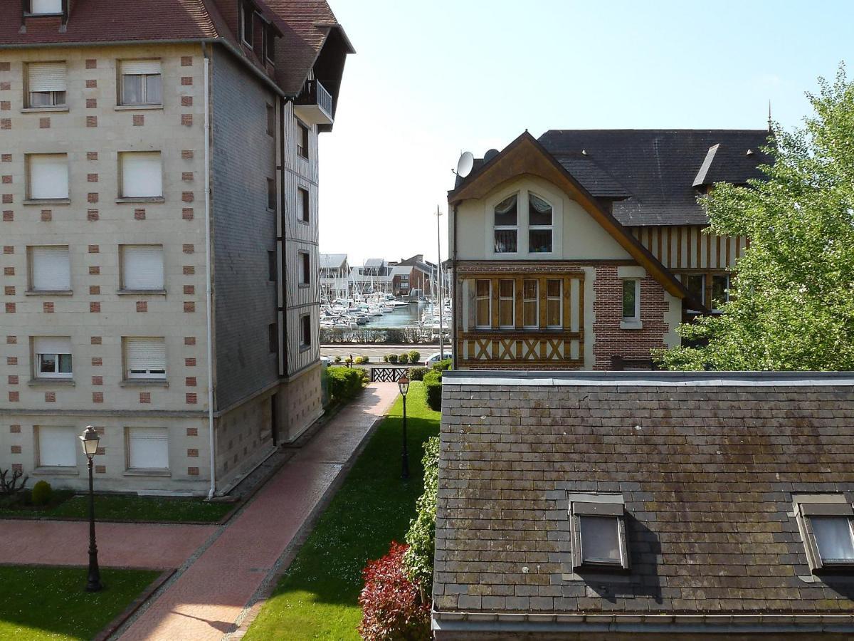 Apartment Castel Guermante By Interhome โดวีลล์ ภายนอก รูปภาพ